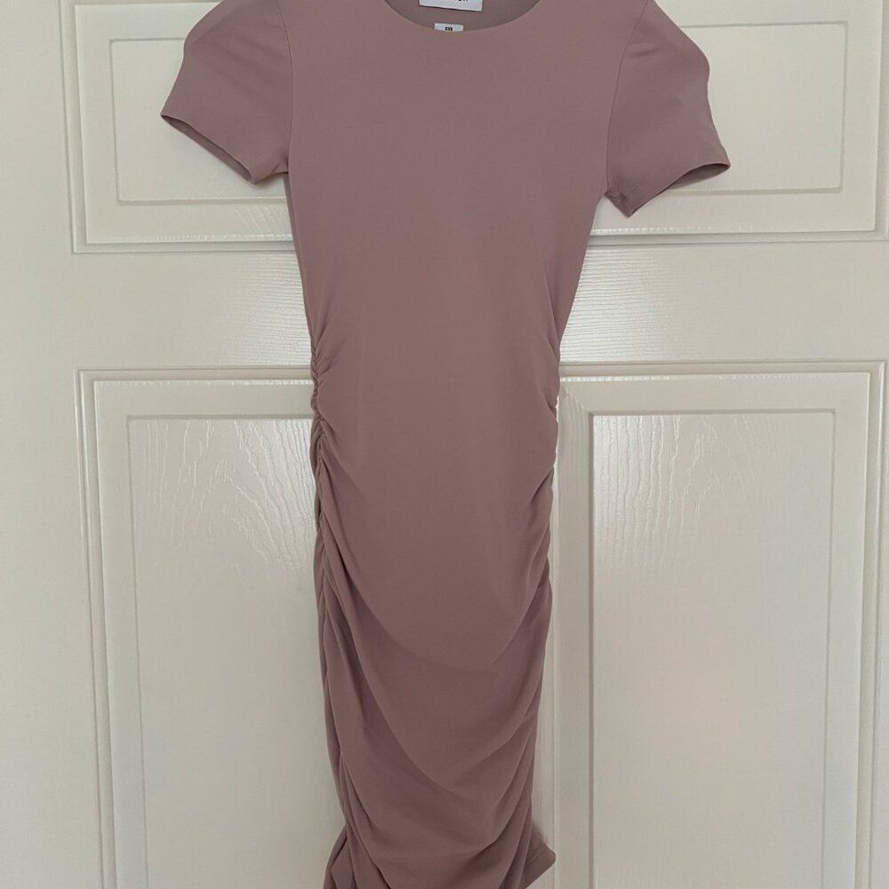 Aritzia Babaton Blush Pink Short Sleeve Body Con Dress Side Ruching Size 2XS - Picture 2 of 6